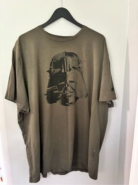 Under Armour x Star Wars Graphic tee - Size: 3XL